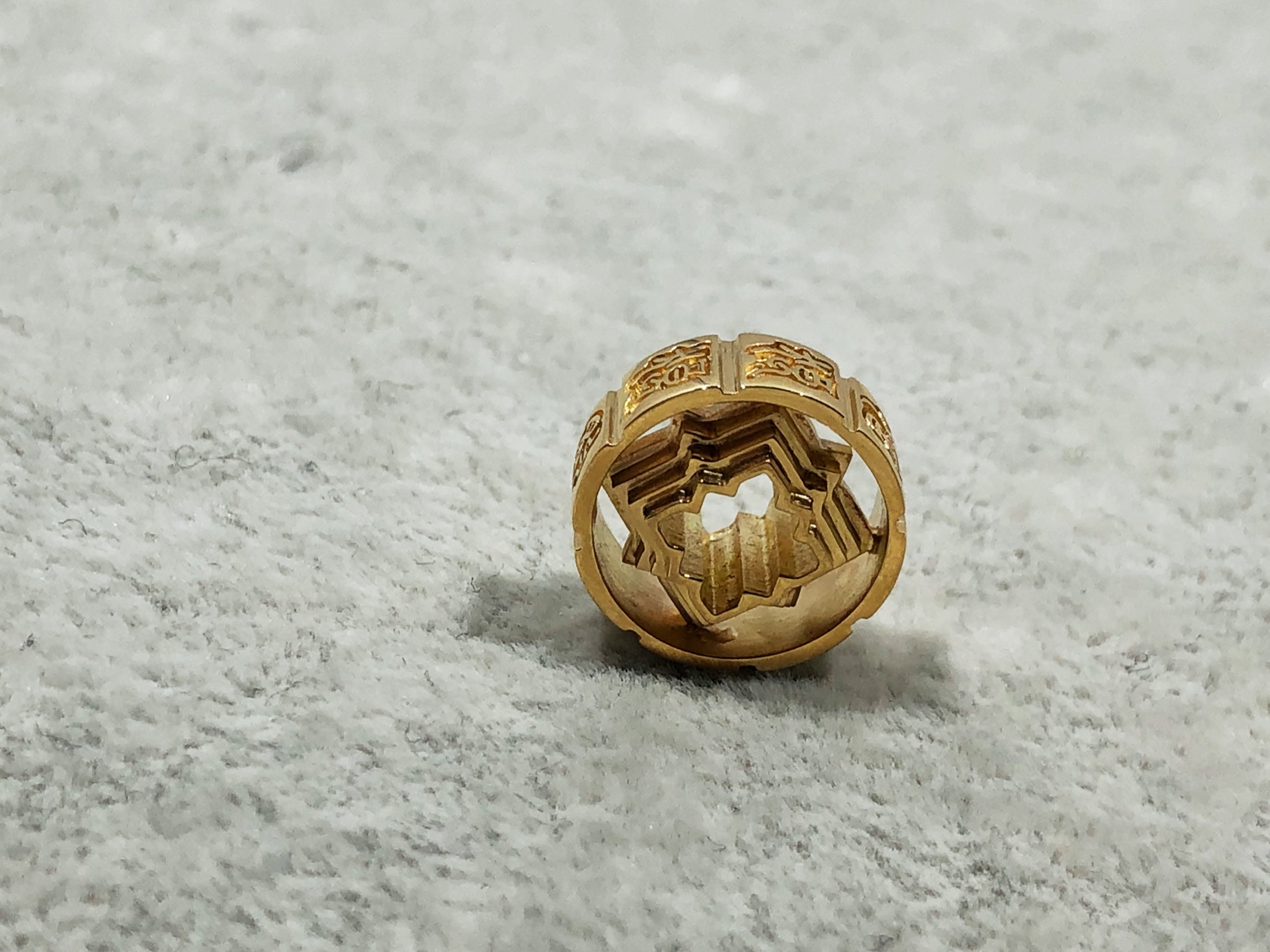 Cheers to great fortune in 2021 God of Roads Octagram Prayer Bead, 18K gold - 2021新年吉祥 路神八方平安珠 18K金款