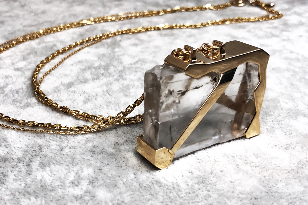 Salt crystal necklace - 盐晶项链 - aurumspeak