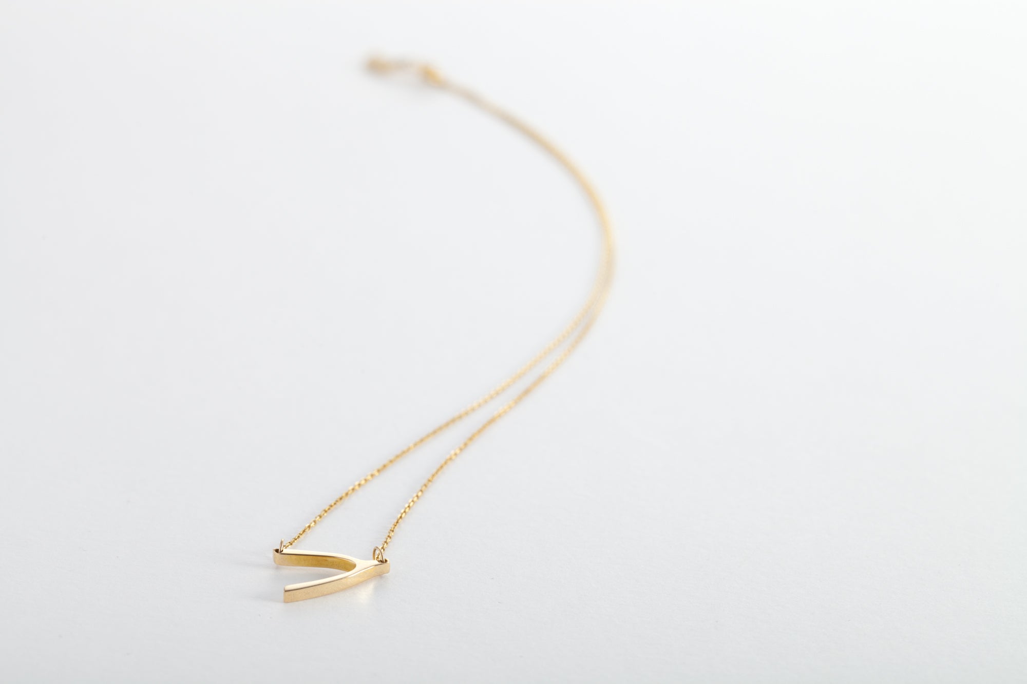 Pebble Bow Necklace - 弹弓项链 - aurumspeak