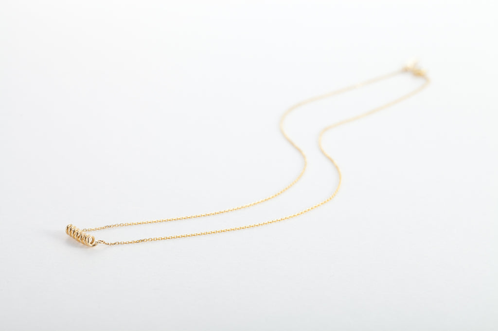 Wire Spring Necklace - 弹簧项链 - aurumspeak